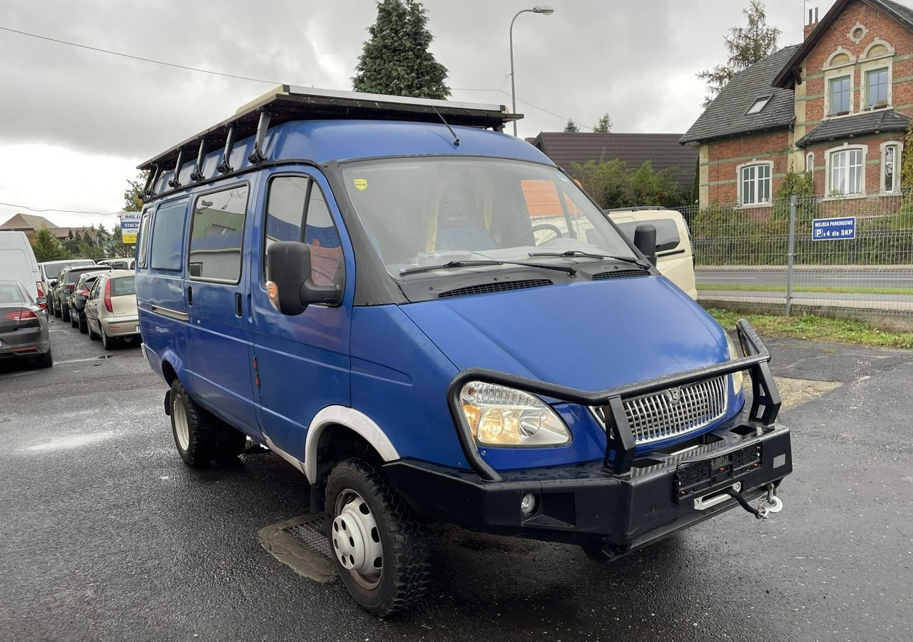 Gaz Gazela Gaz Gazelle Kamper furgon 4X4 benzyna + GAZ LPG Solar 94329km 2010 - Товарен бус: снимка 1 Gaz Gazela Gaz Gazelle Kamper furgon 4X4 benzyna + GAZ LPG Solar 94329km 2010 - Товарен бус: снимка 1