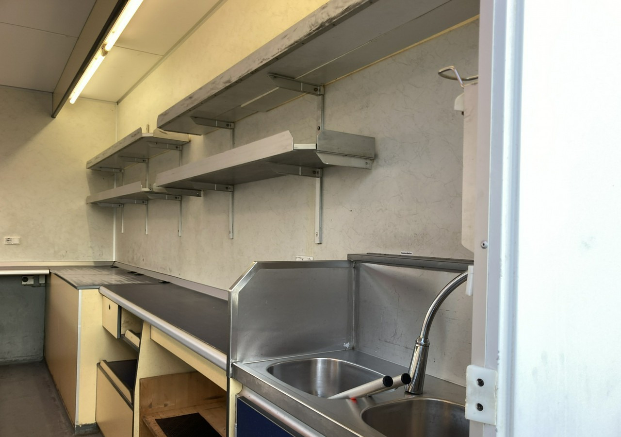 Inna Autosklep wędl Gastronomiczna food truck foodtruck sklep 2005 Przycze Autosklep wędli Gastronomiczna food truck foodtruck sklep 20 - Търговска каравана: снимка 4 Inna Autosklep wędl Gastronomiczna food truck foodtruck sklep 2005 Przycze Autosklep wędli Gastronomiczna food truck foodtruck sklep 20 - Търговска каравана: снимка 4