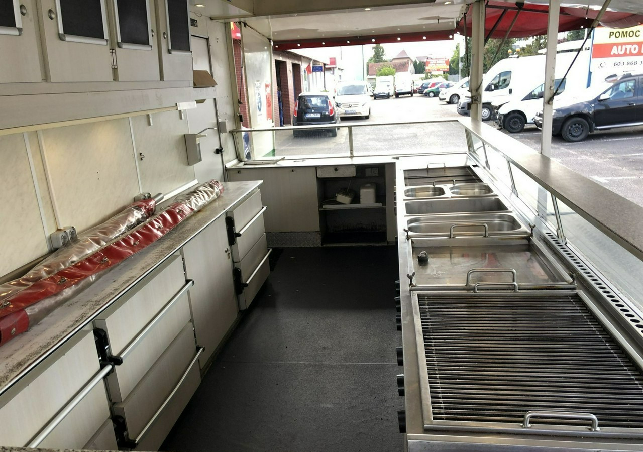 Inna Inny Autosklep Gastronomicznay Foodtruck sklep Food truck Gril imbis Borc - Търговска каравана: снимка 3 Inna Inny Autosklep Gastronomicznay Foodtruck sklep Food truck Gril imbis Borc - Търговска каравана: снимка 3