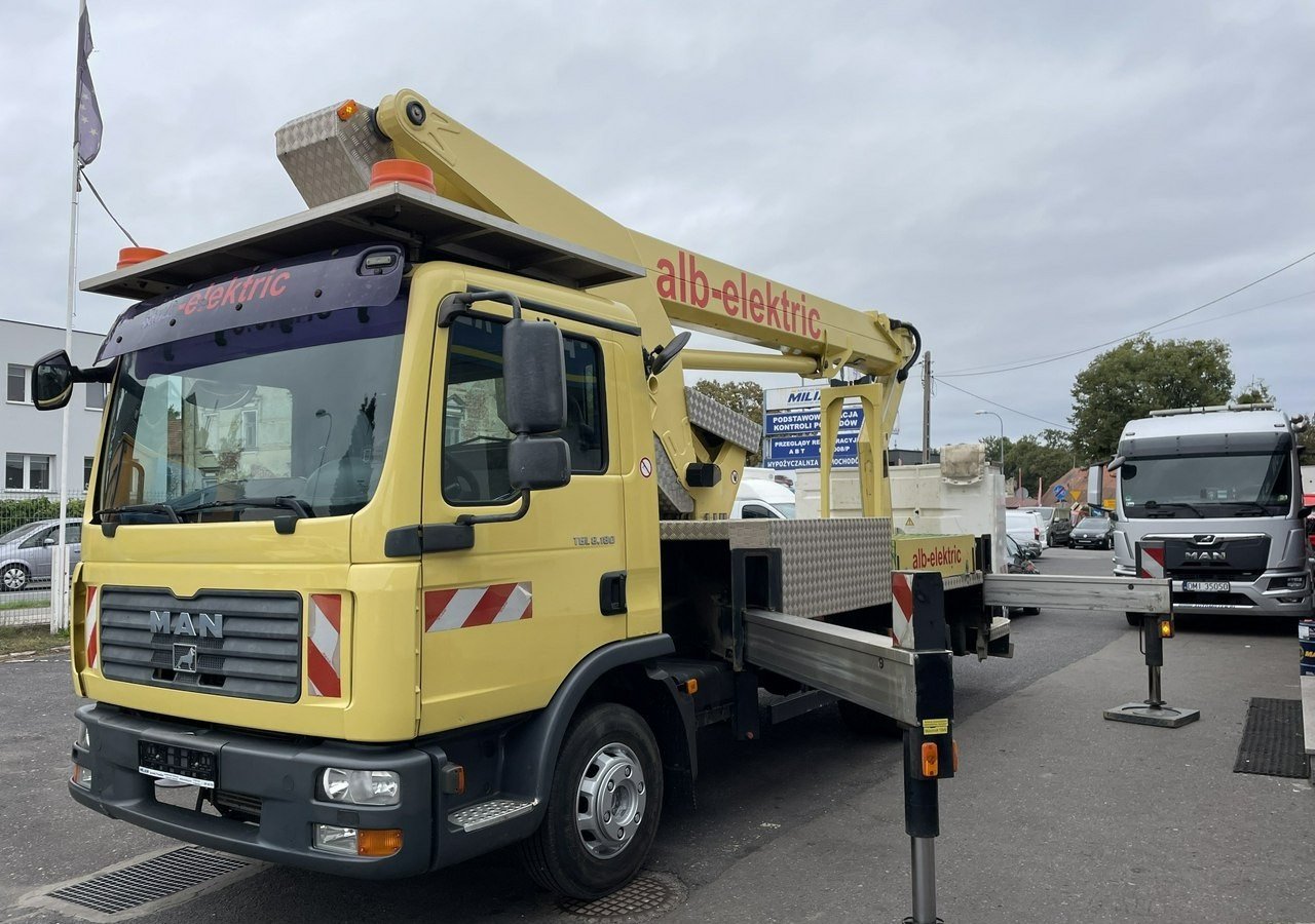 MAN Inny MAN Man TGL 8.180 Podnośnik koszowy 27m RUTHMANN T270 Zwyżka 2008 - Автовишка: снимка 1 MAN Inny MAN Man TGL 8.180 Podnośnik koszowy 27m RUTHMANN T270 Zwyżka 2008 - Автовишка: снимка 1