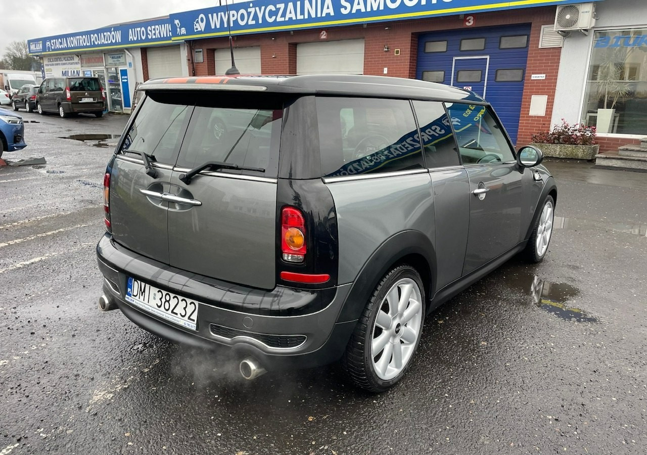 MINI Clubman I Clubman S 1.6 174KM Bogate wyposażenie 96tKM 2009 - Хечбек: снимка 4 MINI Clubman I Clubman S 1.6 174KM Bogate wyposażenie 96tKM 2009 - Хечбек: снимка 4