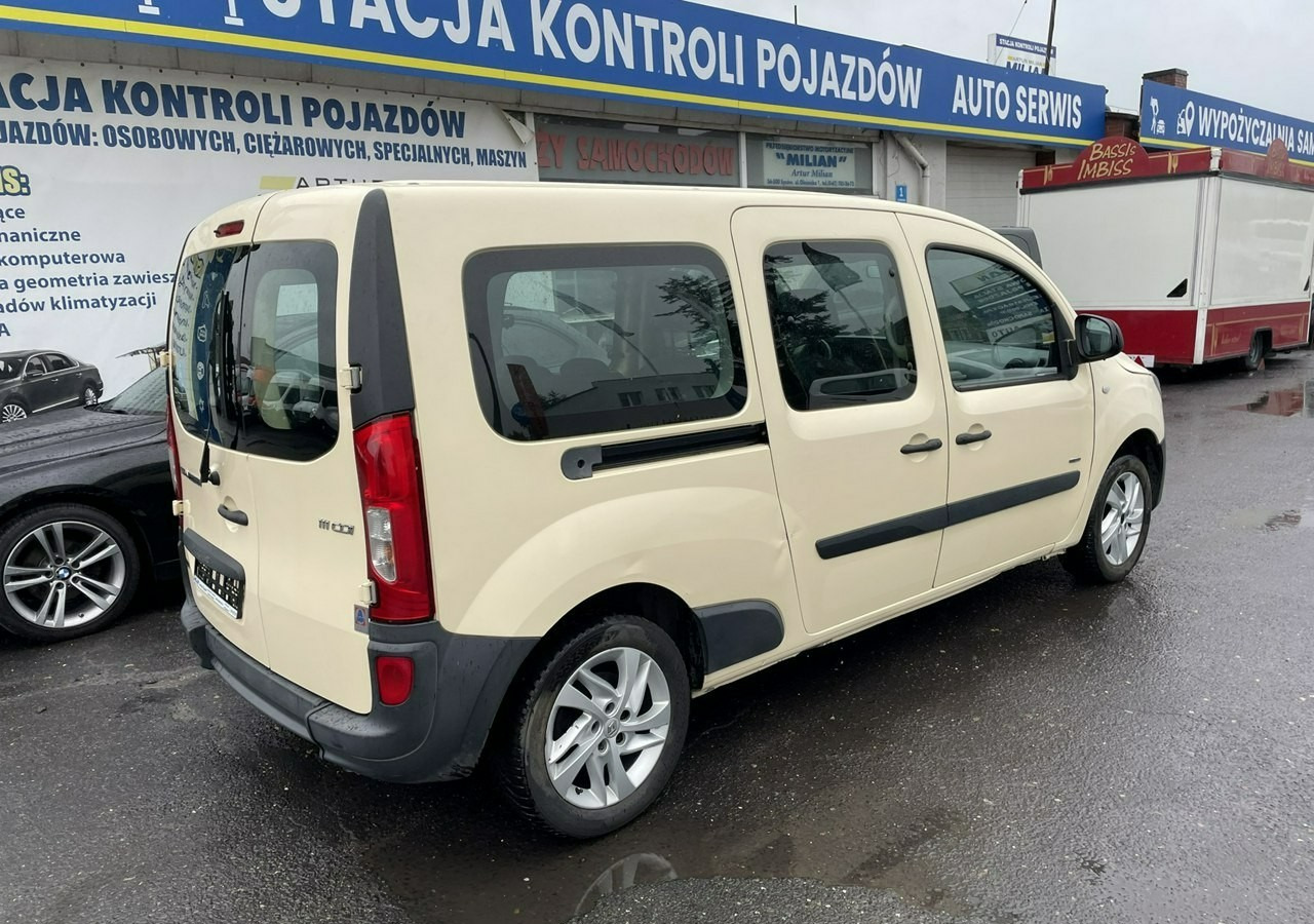 Mercedes-Benz Citan Citan Tourer Mercedes Citan 6-osob przewozu Niepełnosprawnych inwalida - Комби: снимка 4 Mercedes-Benz Citan Citan Tourer Mercedes Citan 6-osob przewozu Niepełnosprawnych inwalida - Комби: снимка 4