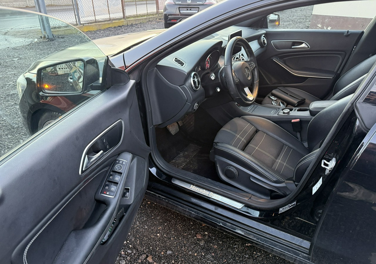Mercedes-Benz Klasa CLA C117/X117 Mercedes-Benz Klasa CLA Mercedes CLA 250 4MATIC 2.0-210KM Bogate wyposażenie 2016 - Лек автомобил: снимка 2 Mercedes-Benz Klasa CLA C117/X117 Mercedes-Benz Klasa CLA Mercedes CLA 250 4MATIC 2.0-210KM Bogate wyposażenie 2016 - Лек автомобил: снимка 2