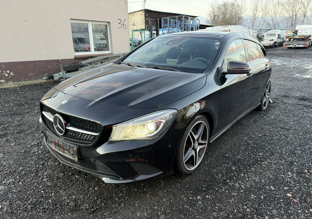 Mercedes-Benz Klasa CLA C117/X117 Mercedes-Benz Klasa CLA Mercedes CLA 250 4MATIC 2.0-210KM Bogate wyposażenie 2016 - Лек автомобил: снимка 3 Mercedes-Benz Klasa CLA C117/X117 Mercedes-Benz Klasa CLA Mercedes CLA 250 4MATIC 2.0-210KM Bogate wyposażenie 2016 - Лек автомобил: снимка 3