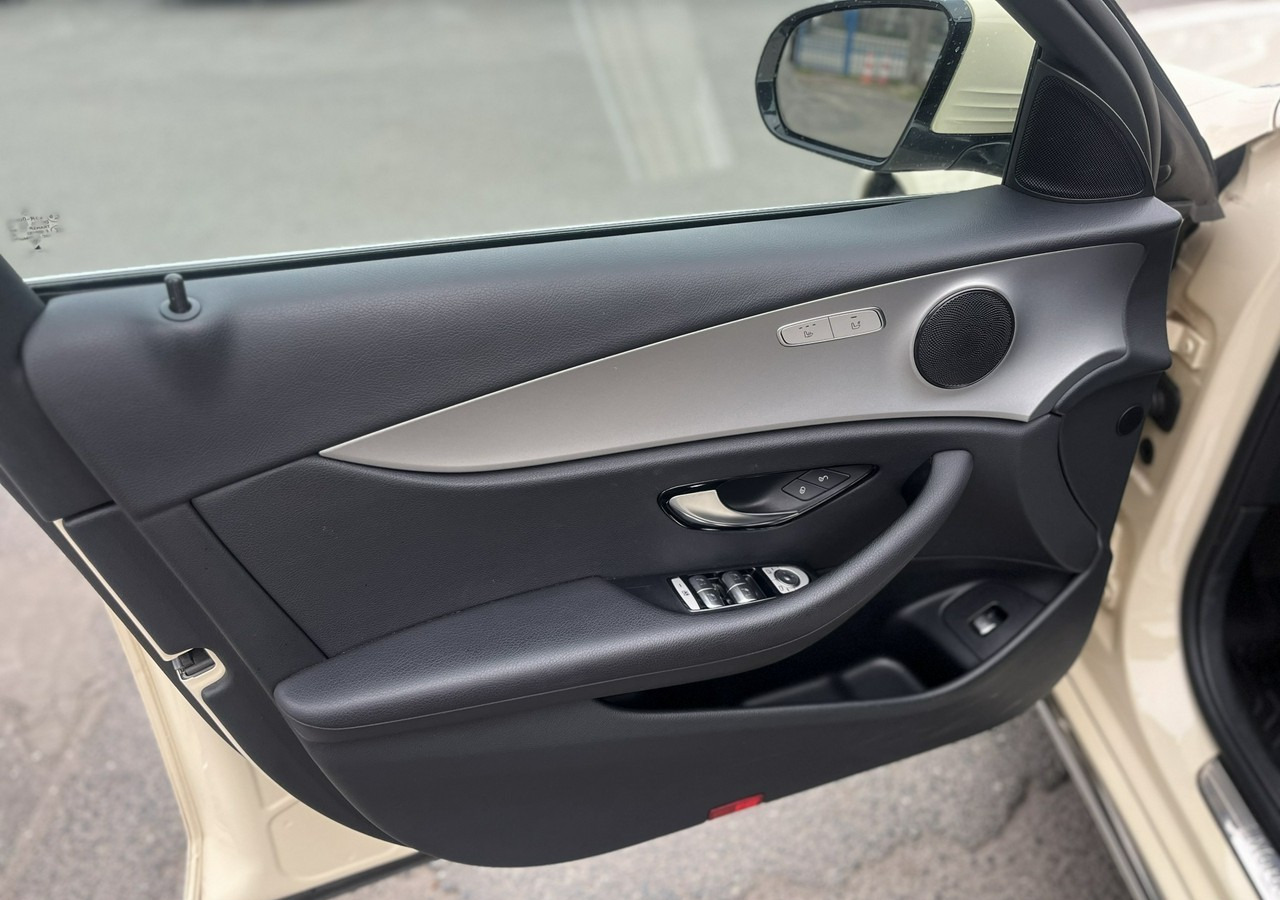 Mercedes-Benz Klasa E E220d T 9G-tronic 197KM Navi FullLed Kamera Asystent Model 2020 FV 2 - Лек автомобил: снимка 5 Mercedes-Benz Klasa E E220d T 9G-tronic 197KM Navi FullLed Kamera Asystent Model 2020 FV 2 - Лек автомобил: снимка 5