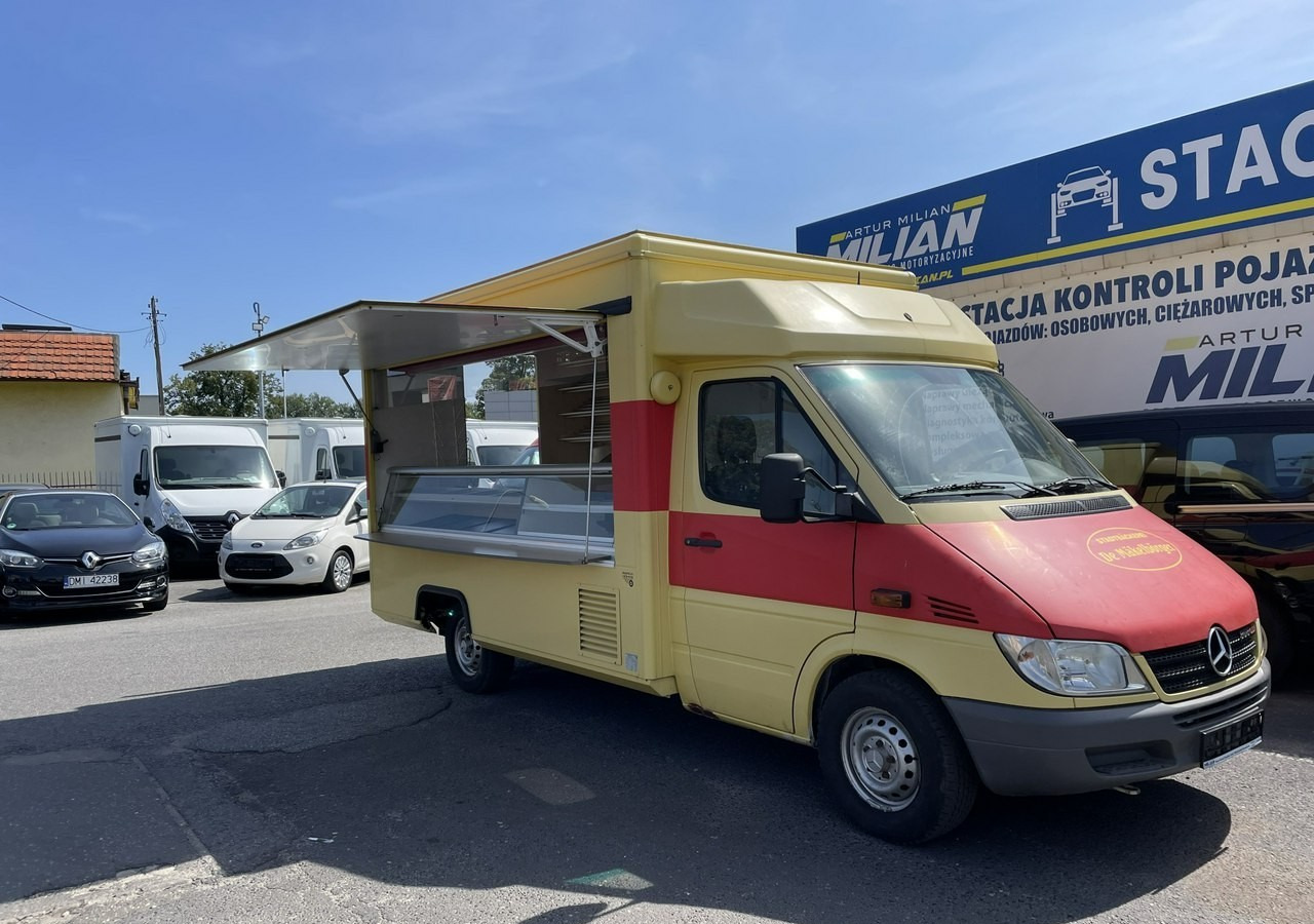 Mercedes-Benz Sprinter Autosklep piec Sklep Gastronomiczny Food Truck Foodtruck bar BORCO20 - Магазин камион: снимка 2 Mercedes-Benz Sprinter Autosklep piec Sklep Gastronomiczny Food Truck Foodtruck bar BORCO20 - Магазин камион: снимка 2