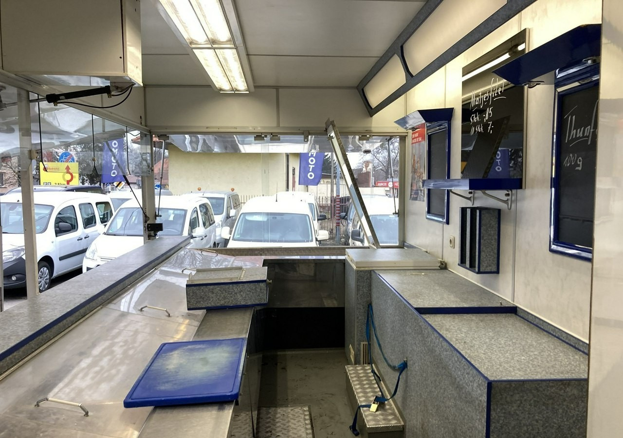 Mercedes-Benz Sprinter Sprinter Autosklep Gastronomiczny wędli Ryb Food Truck Foodtruck skl - Магазин камион: снимка 4 Mercedes-Benz Sprinter Sprinter Autosklep Gastronomiczny wędli Ryb Food Truck Foodtruck skl - Магазин камион: снимка 4