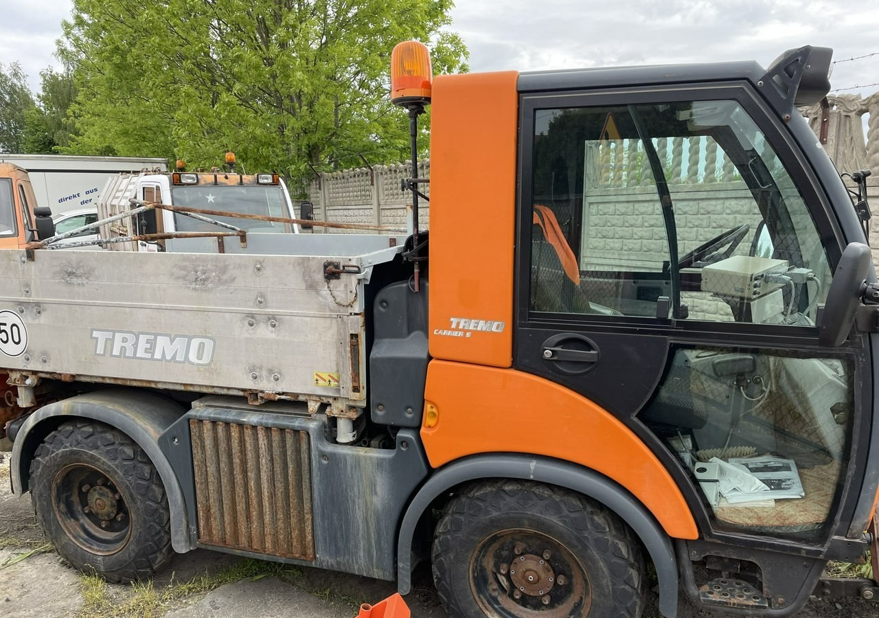 Multicar Inny Multicar Multicar 4X4 TREMO X56 Wywrotka odśnieżarka posypywarka odkurzacz - Самосвал камион: снимка 5 Multicar Inny Multicar Multicar 4X4 TREMO X56 Wywrotka odśnieżarka posypywarka odkurzacz - Самосвал камион: снимка 5