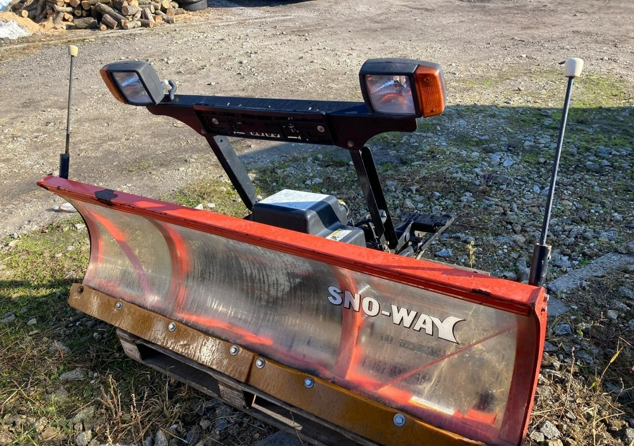 Multicar Inny Multicar Pług Posypywarka - Гребло: снимка 1 Multicar Inny Multicar Pług Posypywarka - Гребло: снимка 1