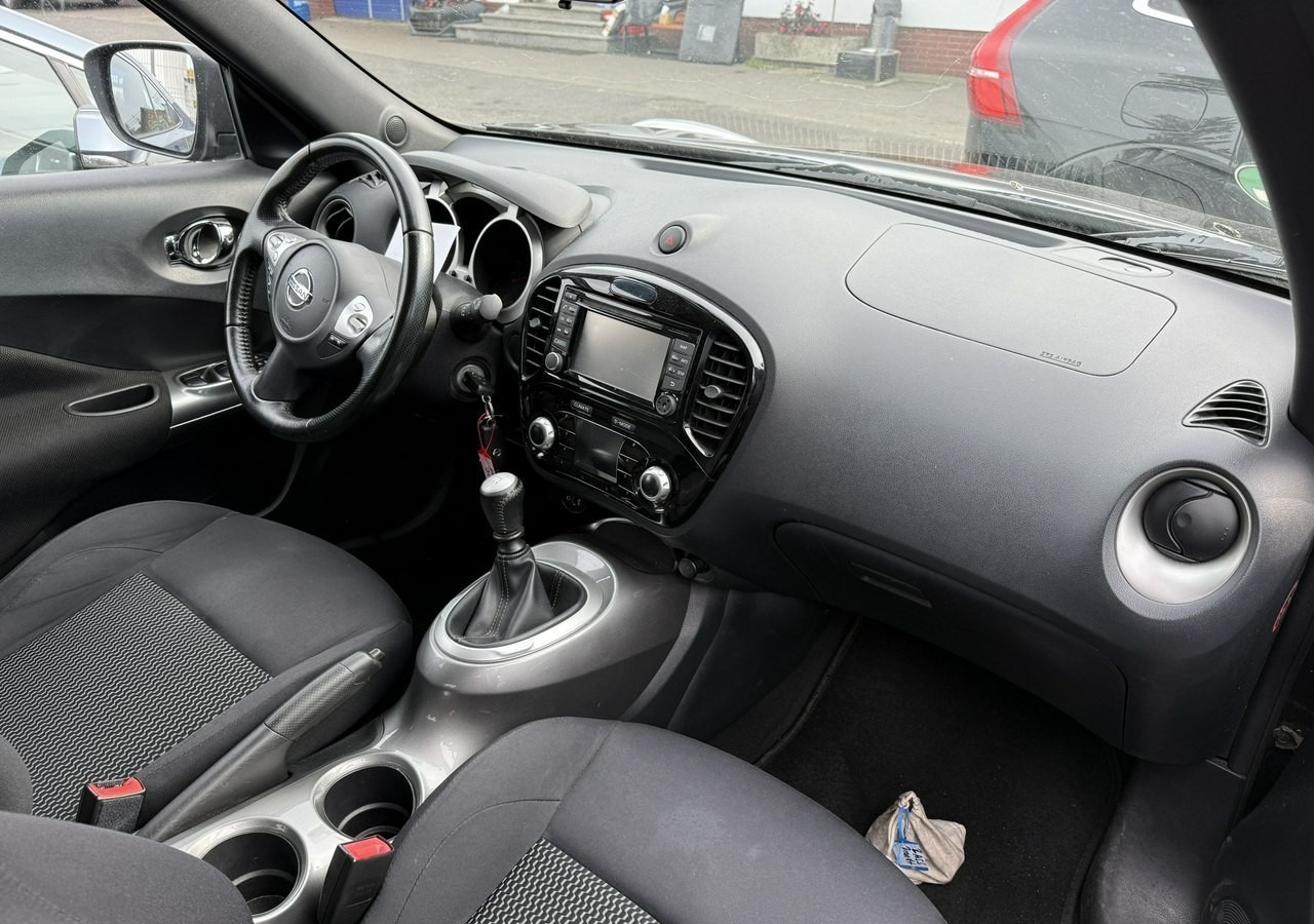 Nissan Juke Nisan Juke 1.2 - 115KM Benzyna Klima Navi Kamera 100tkm 2015 - Джип: снимка 5 Nissan Juke Nisan Juke 1.2 - 115KM Benzyna Klima Navi Kamera 100tkm 2015 - Джип: снимка 5