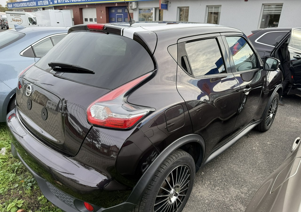 Nissan Juke Nisan Juke 1.2 - 115KM Benzyna Klima Navi Kamera 100tkm 2015 - Джип: снимка 4 Nissan Juke Nisan Juke 1.2 - 115KM Benzyna Klima Navi Kamera 100tkm 2015 - Джип: снимка 4