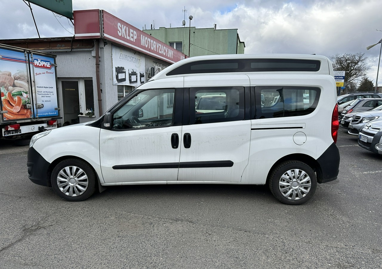 Opel Combo III 2.0CDTI Maxi Panorama Klima Kamera Webasto 2016 - Лек автомобил: снимка 5 Opel Combo III 2.0CDTI Maxi Panorama Klima Kamera Webasto 2016 - Лек автомобил: снимка 5