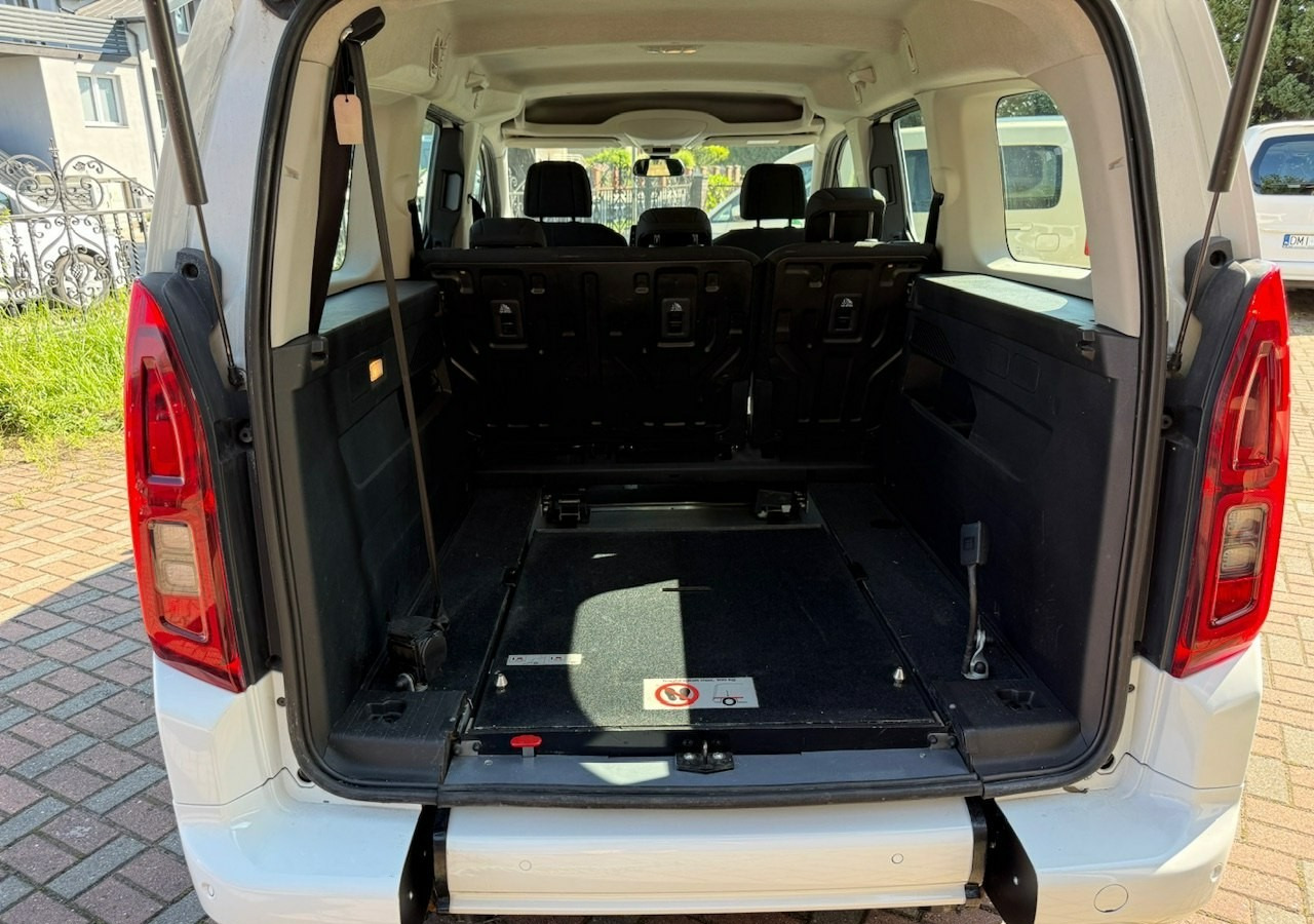 Opel Combo IV Combo Life Combo Life Maxi Niepełnosprawnych inwalida rampa PFRON Model - Лек автомобил: снимка 3 Opel Combo IV Combo Life Combo Life Maxi Niepełnosprawnych inwalida rampa PFRON Model - Лек автомобил: снимка 3