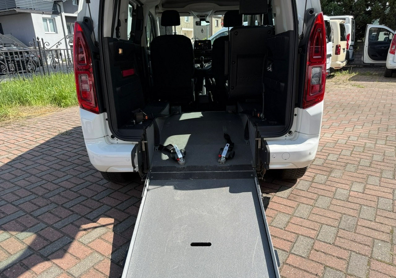 Opel Combo IV Combo Life Combo do przewozu Niepełnosprawnych inwalida rampa Model 2021 - Лек автомобил: снимка 5 Opel Combo IV Combo Life Combo do przewozu Niepełnosprawnych inwalida rampa Model 2021 - Лек автомобил: снимка 5