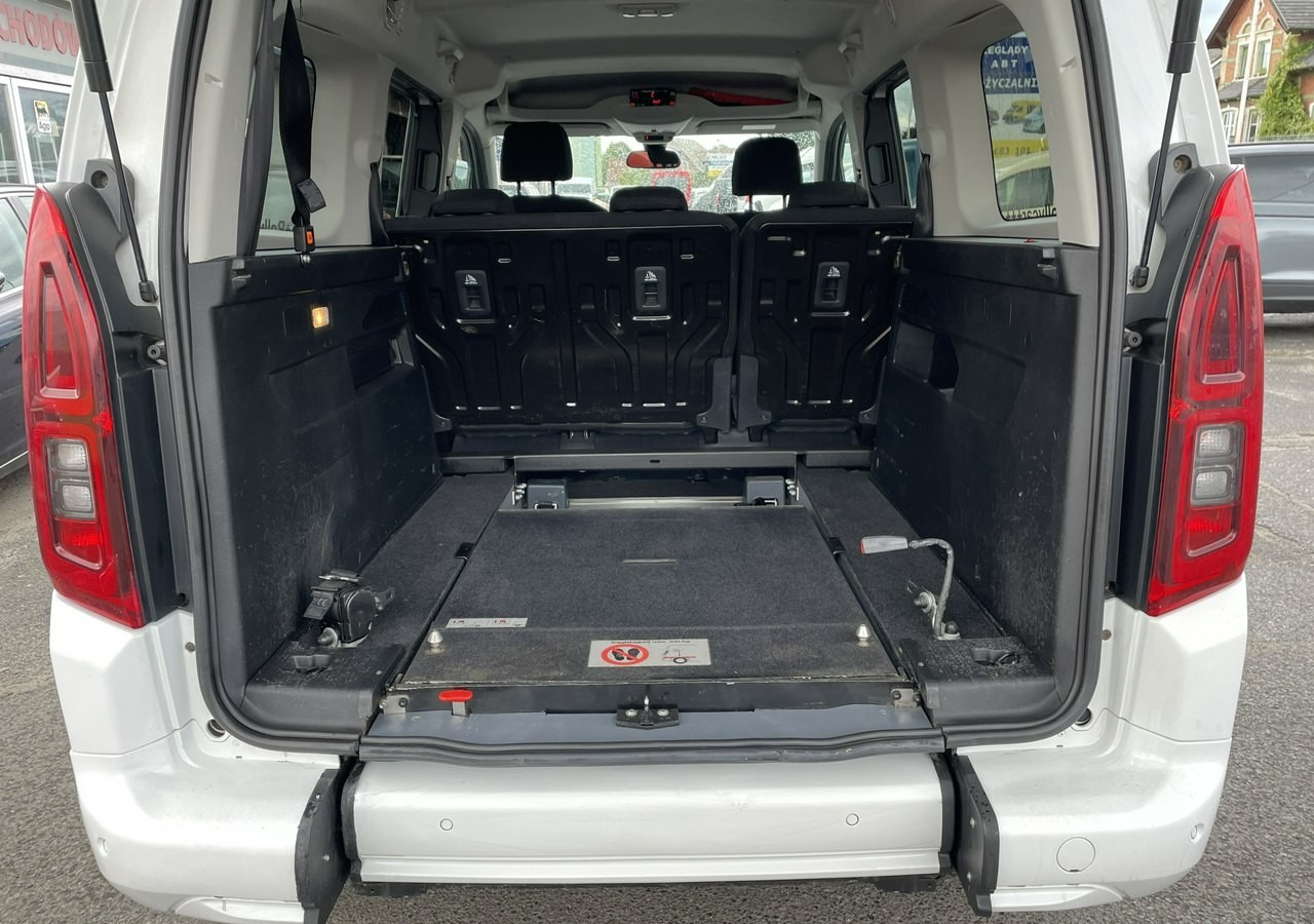 Opel Combo IV Combo Life Opel ComboLife Niepełnosprawnych inwalida rampa Bogate wy - Комби: снимка 2 Opel Combo IV Combo Life Opel ComboLife Niepełnosprawnych inwalida rampa Bogate wy - Комби: снимка 2
