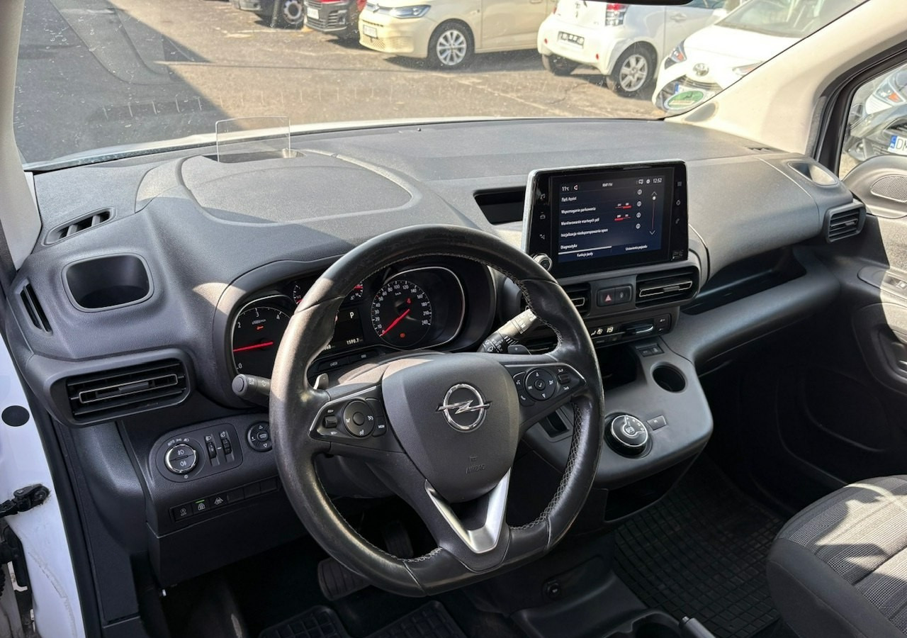 Комби Opel Combo IV Combo Life Opel ComboLife Niepełnosprawnych inwalida rampa Bogate wy: снимка 20