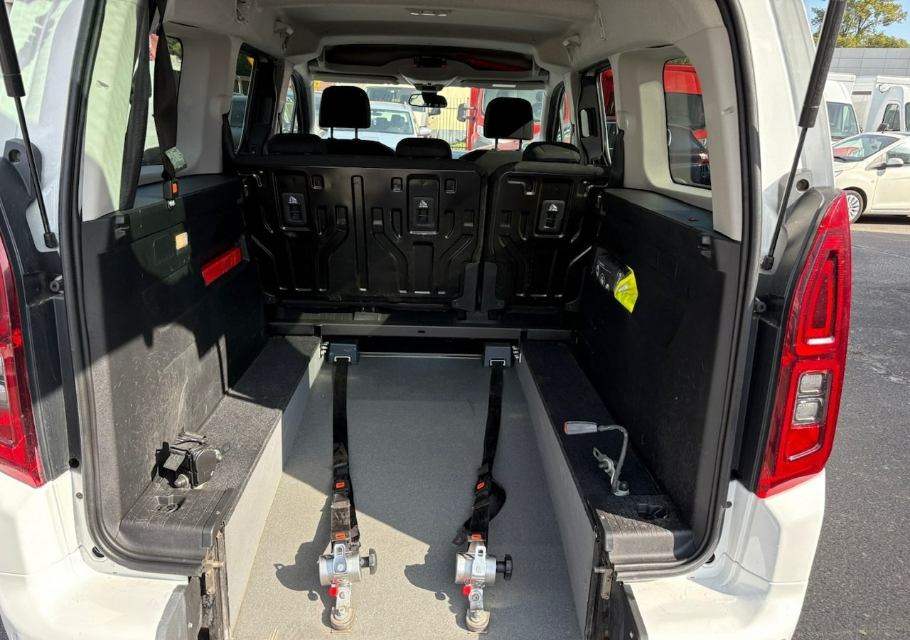 Opel Combo IV Combo Life Opel ComboLife Niepełnosprawnych inwalida rampa Bogate wy - Комби: снимка 5 Opel Combo IV Combo Life Opel ComboLife Niepełnosprawnych inwalida rampa Bogate wy - Комби: снимка 5