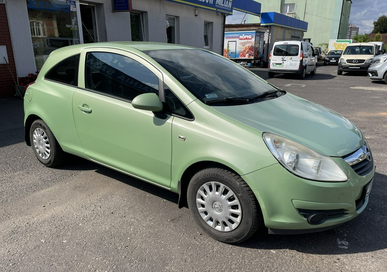 Opel Corsa D Opel Corsa 1,2-16V Klima Salon PL Bagażnik na Rowery Model 2010 - Хечбек: снимка 3 Opel Corsa D Opel Corsa 1,2-16V Klima Salon PL Bagażnik na Rowery Model 2010 - Хечбек: снимка 3