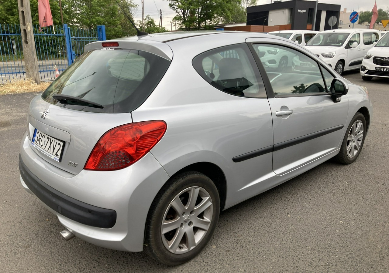 Peugeot 207 Peugeot 207 1.6HDI-16V Klima 2007 - Лек автомобил: снимка 3 Peugeot 207 Peugeot 207 1.6HDI-16V Klima 2007 - Лек автомобил: снимка 3