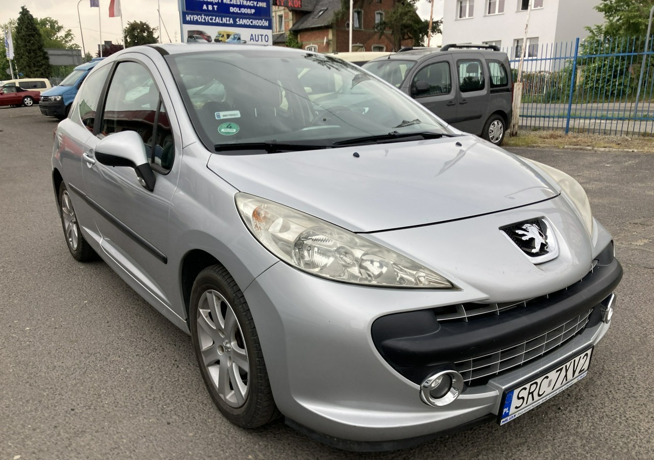 Peugeot 207 Peugeot 207 1.6HDI-16V Klima 2007 - Лек автомобил: снимка 1 Peugeot 207 Peugeot 207 1.6HDI-16V Klima 2007 - Лек автомобил: снимка 1
