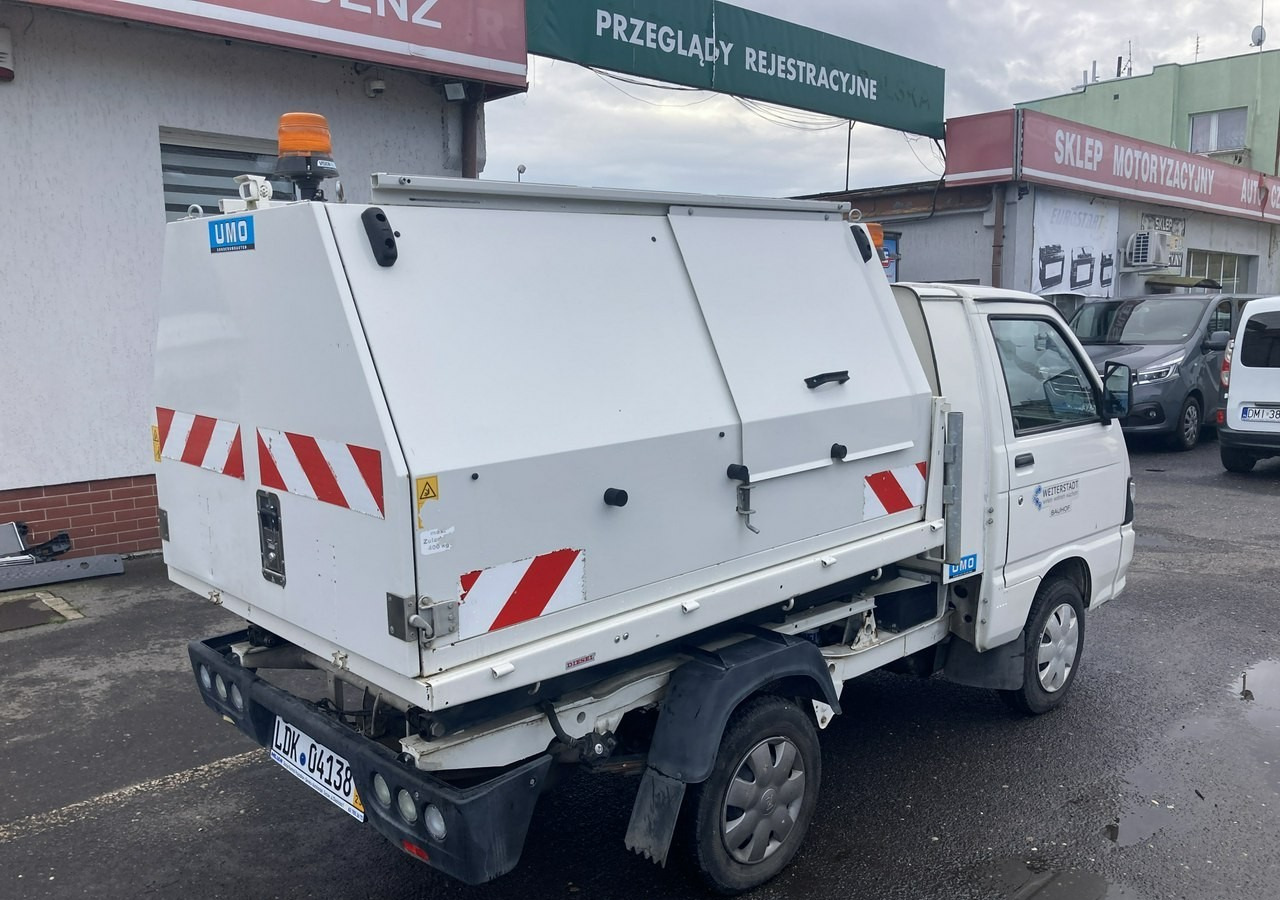 Боклукчийска кола Piaggio Piaggio Porter Śmieciarka Wywrotka 2015: снимка 18 Боклукчийска кола Piaggio Piaggio Porter Śmieciarka Wywrotka 2015: снимка 18