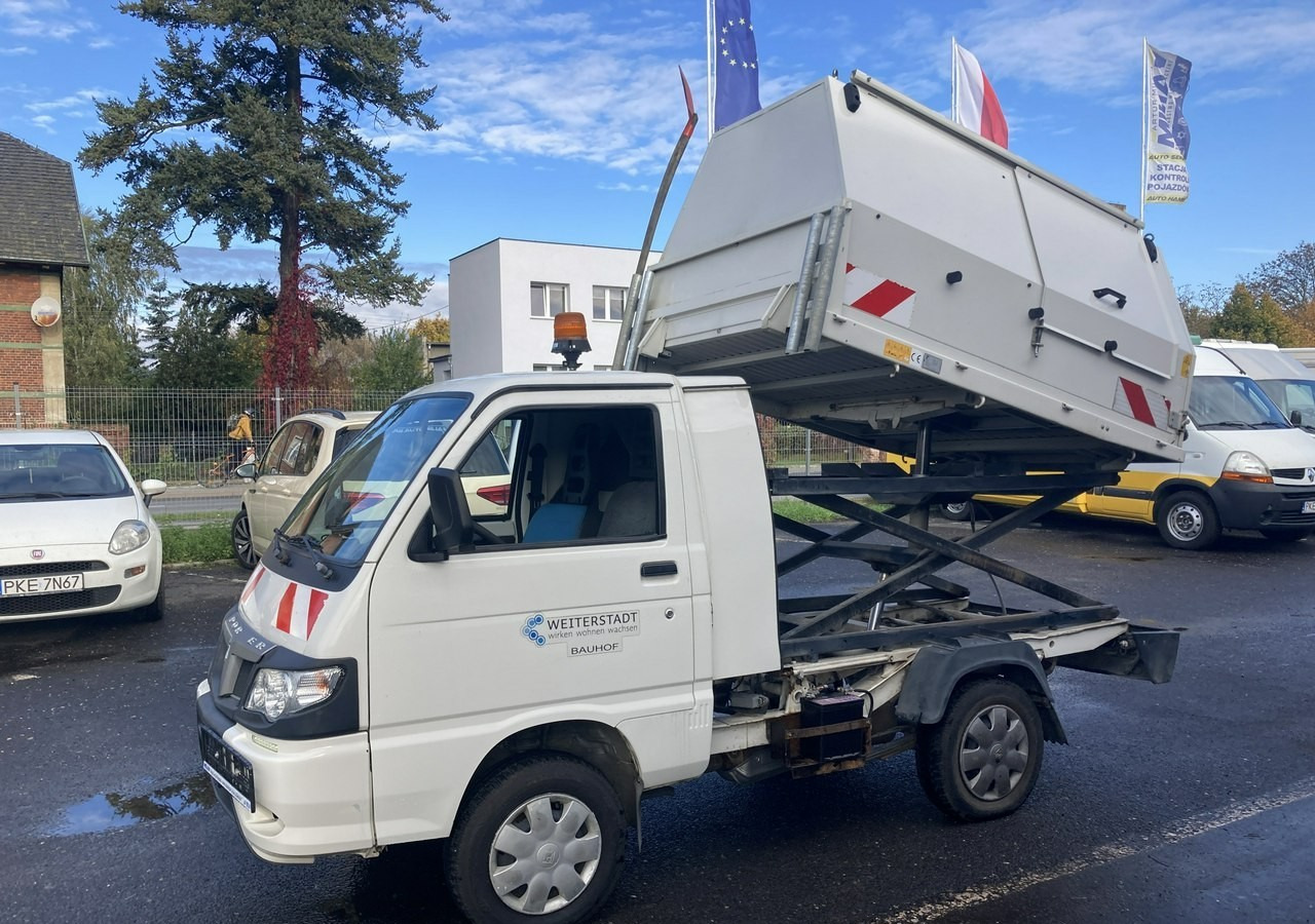 Боклукчийска кола Piaggio Piaggio Porter Śmieciarka Wywrotka 2015: снимка 7 Боклукчийска кола Piaggio Piaggio Porter Śmieciarka Wywrotka 2015: снимка 7