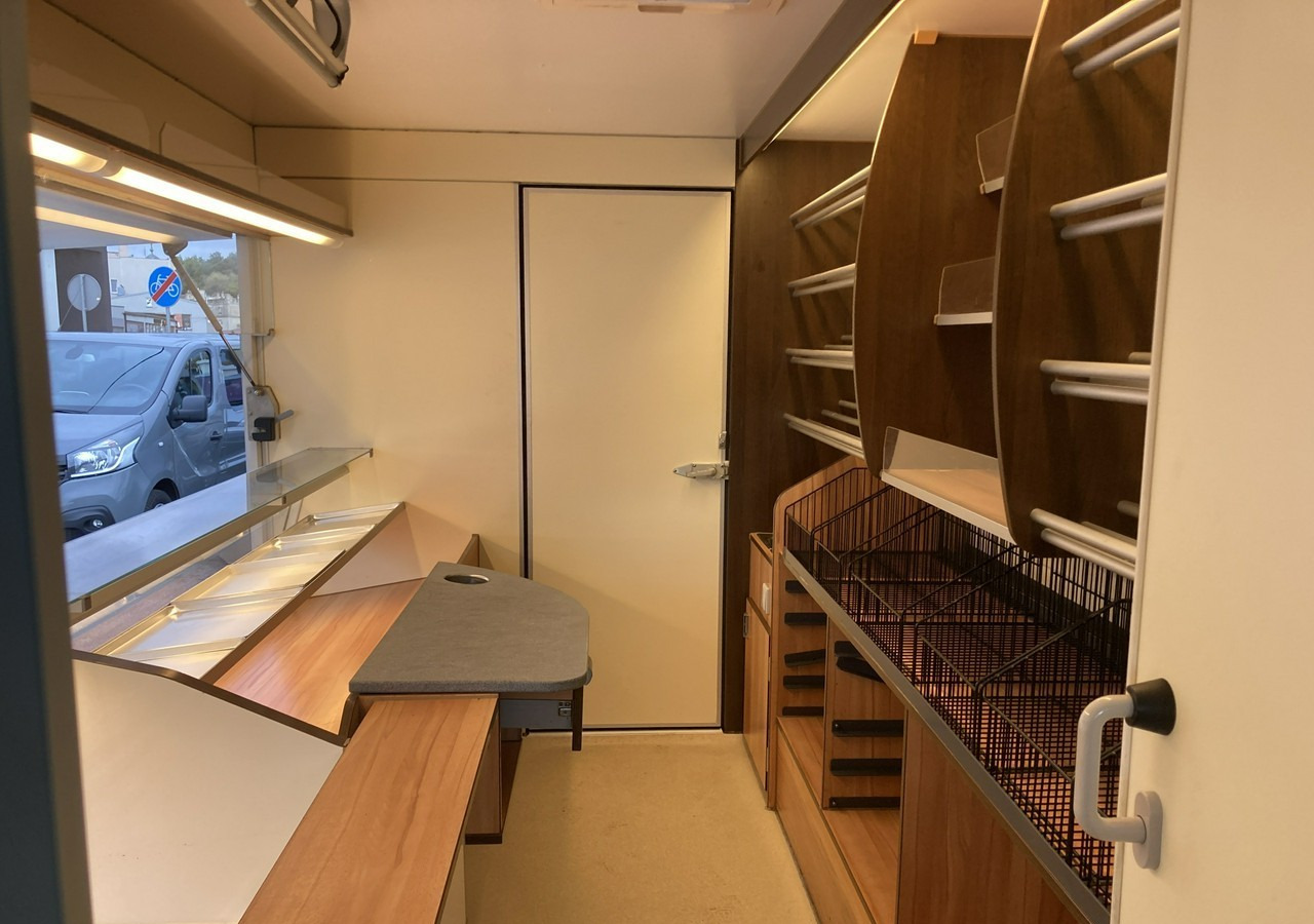Магазин камион Renault Master Autosklep pie sklep Bar Gastronomiczny Food Truck Foodtruck Borco 20: снимка 7