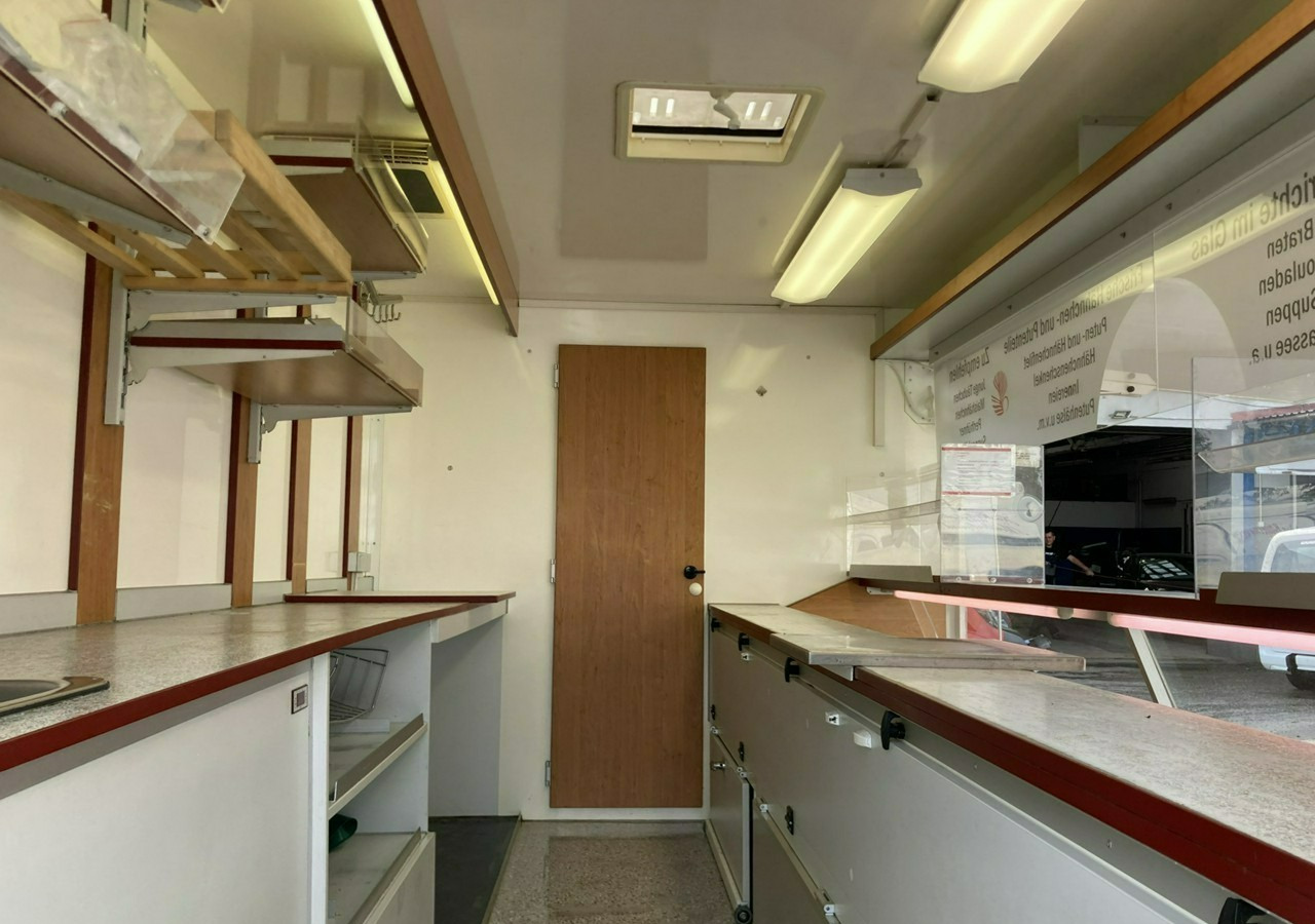 Renault Master Master Autosklep Gastronomiczny Food Truck Foodtruck Sklep bar 2009 - Магазин камион: снимка 2 Renault Master Master Autosklep Gastronomiczny Food Truck Foodtruck Sklep bar 2009 - Магазин камион: снимка 2