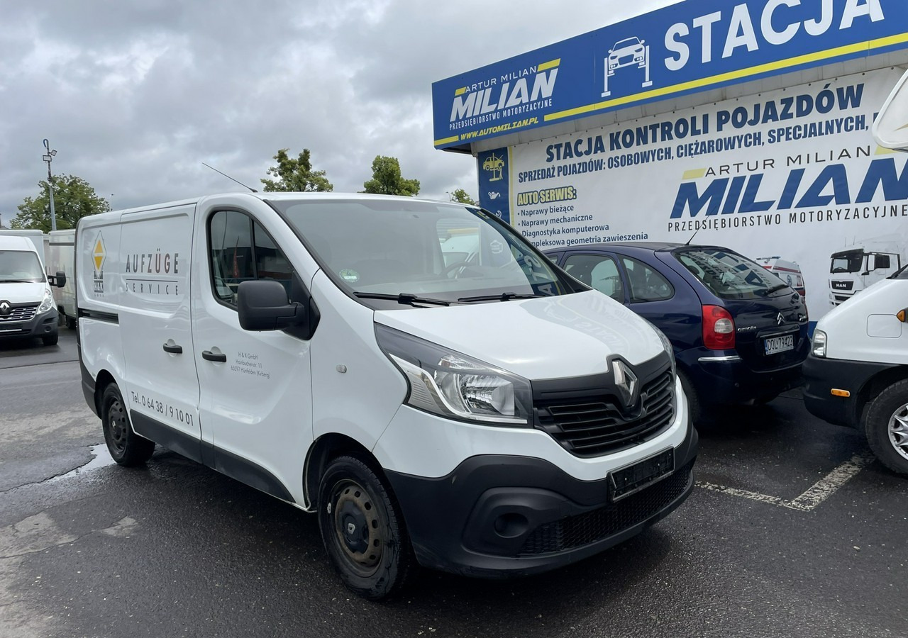 Renault Trafic Renault Trafic 1.6-120KM Klima 2018 - Товарен бус: снимка 1 Renault Trafic Renault Trafic 1.6-120KM Klima 2018 - Товарен бус: снимка 1