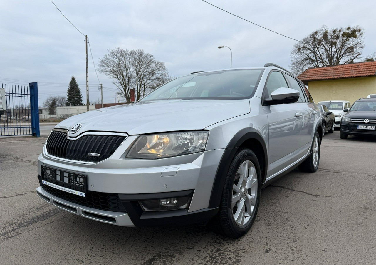 Skoda Octavia III Skoda Octavia 4X4 Scout 2.0 TDI -150KM Model 2017 Bezwypadkowa FV 23 - Лек автомобил: снимка 1 Skoda Octavia III Skoda Octavia 4X4 Scout 2.0 TDI -150KM Model 2017 Bezwypadkowa FV 23 - Лек автомобил: снимка 1