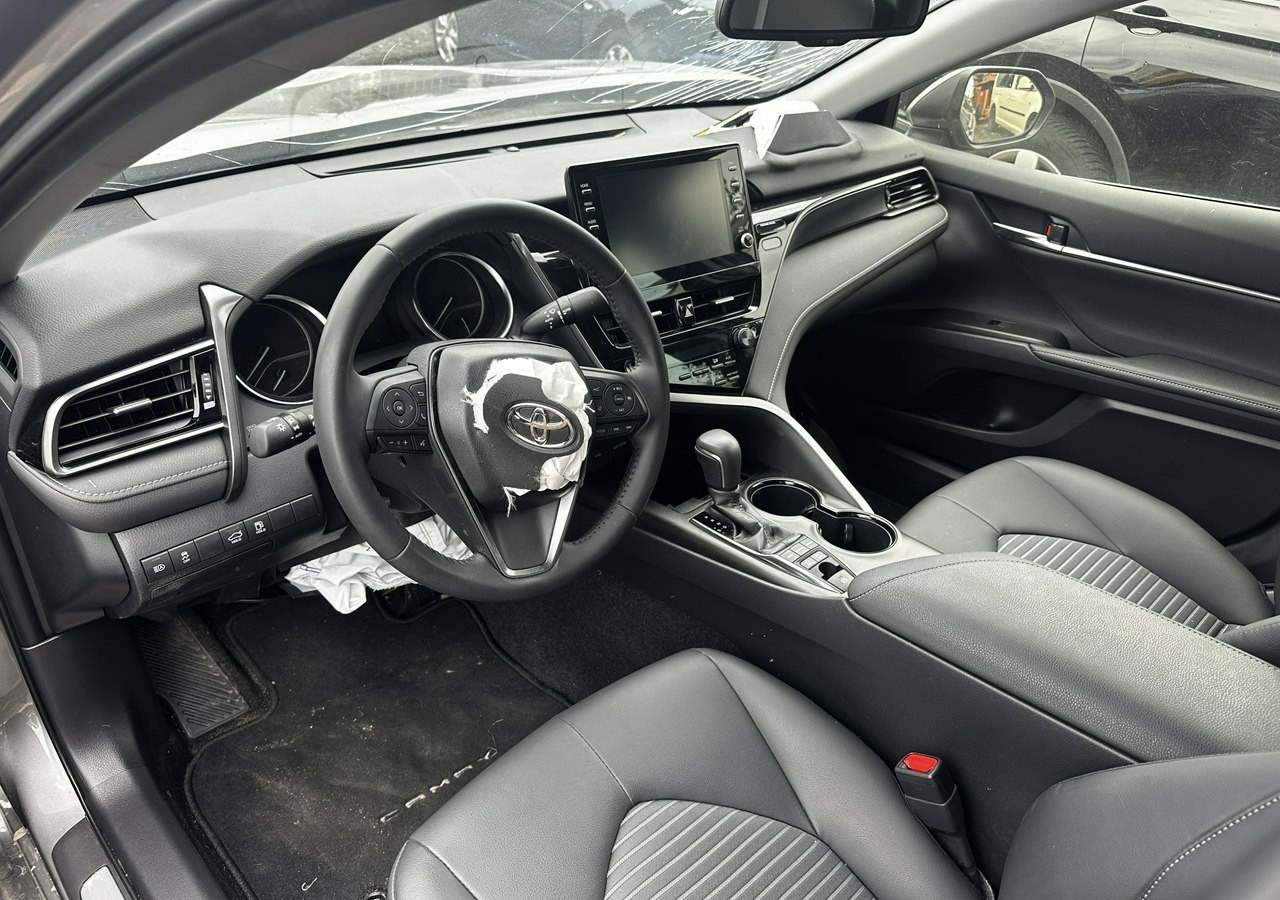 Toyota Camry VIII Toyota Camry 2.5 Hybrid Prestige CVT 2024 Salon PL Bogate wyposażeni - Седан: снимка 5 Toyota Camry VIII Toyota Camry 2.5 Hybrid Prestige CVT 2024 Salon PL Bogate wyposażeni - Седан: снимка 5