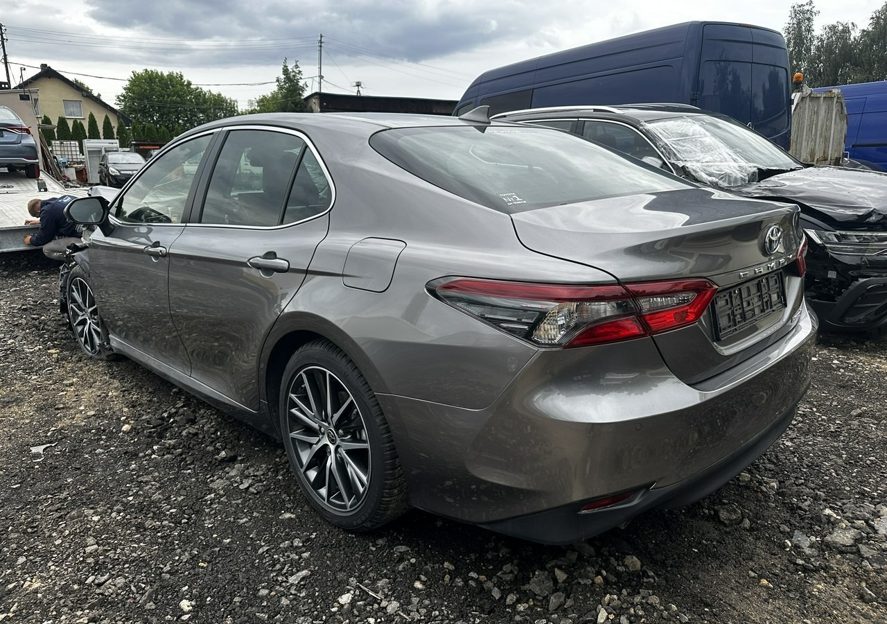 Toyota Camry VIII Toyota Camry 2.5 Hybrid Prestige CVT 2024 Salon PL Bogate wyposażeni - Седан: снимка 3 Toyota Camry VIII Toyota Camry 2.5 Hybrid Prestige CVT 2024 Salon PL Bogate wyposażeni - Седан: снимка 3