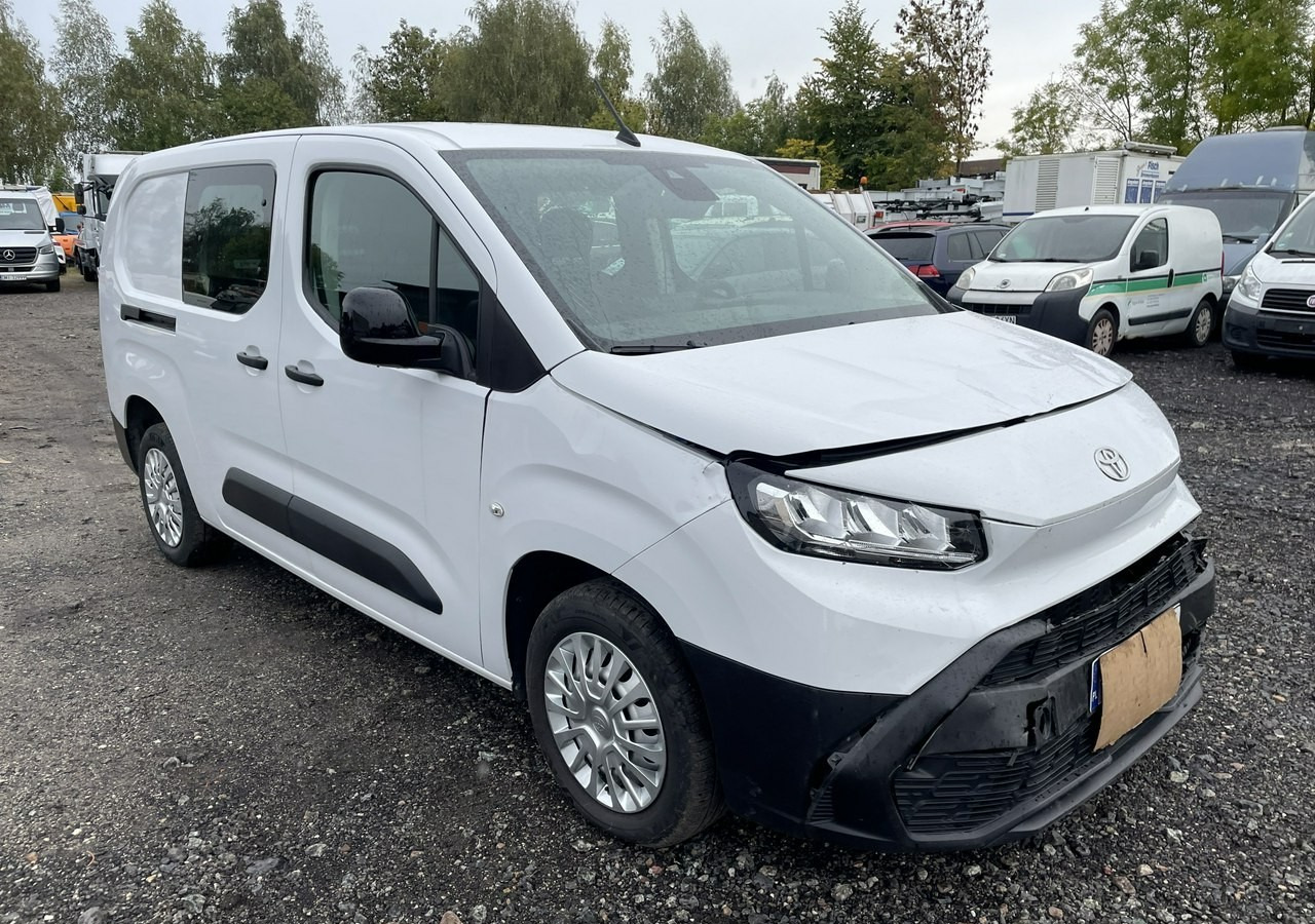 Toyota Inny Toyota Toyota Proace City MAXI Brygadówka dokka Klima 5-osob Salon PL 2024 - Товарен бус: снимка 2 Toyota Inny Toyota Toyota Proace City MAXI Brygadówka dokka Klima 5-osob Salon PL 2024 - Товарен бус: снимка 2