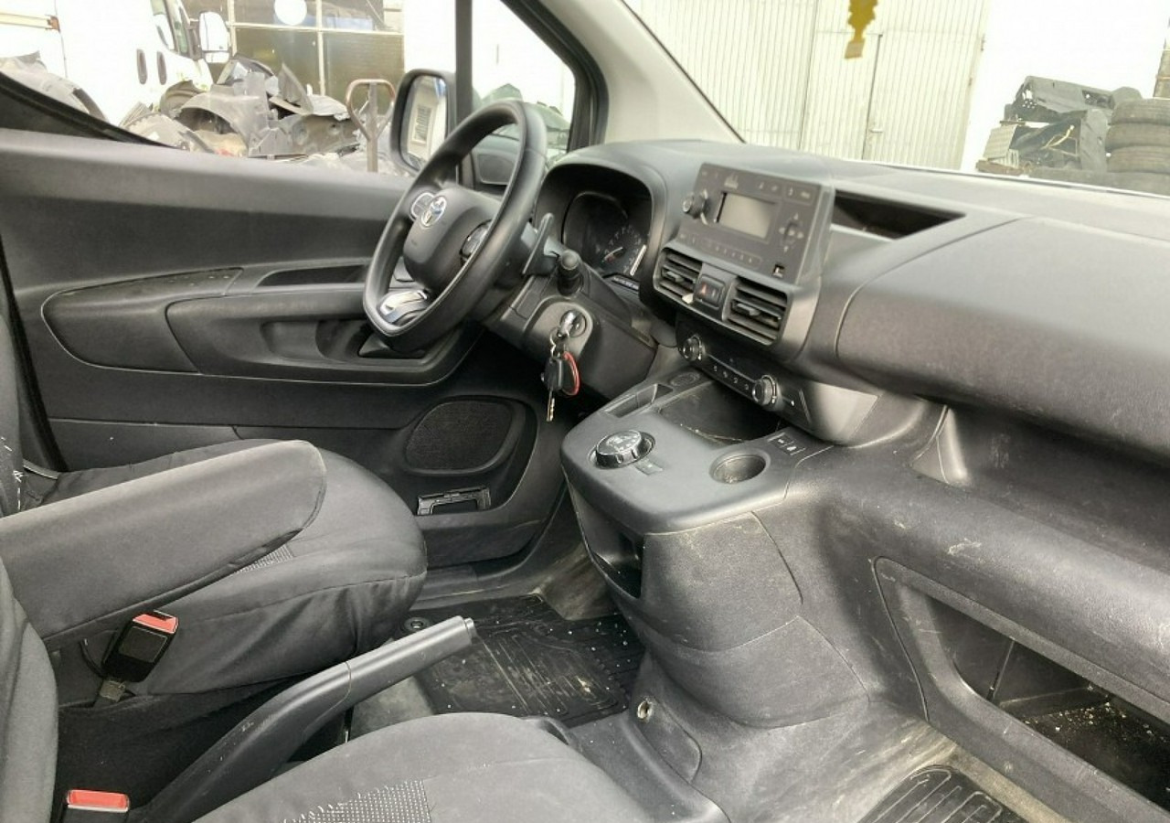 Toyota Inny Toyota Toyota Proace City Maxi - 5 osob Automat Klima Salon PL Model 2021 - Товарен бус: снимка 4 Toyota Inny Toyota Toyota Proace City Maxi - 5 osob Automat Klima Salon PL Model 2021 - Товарен бус: снимка 4