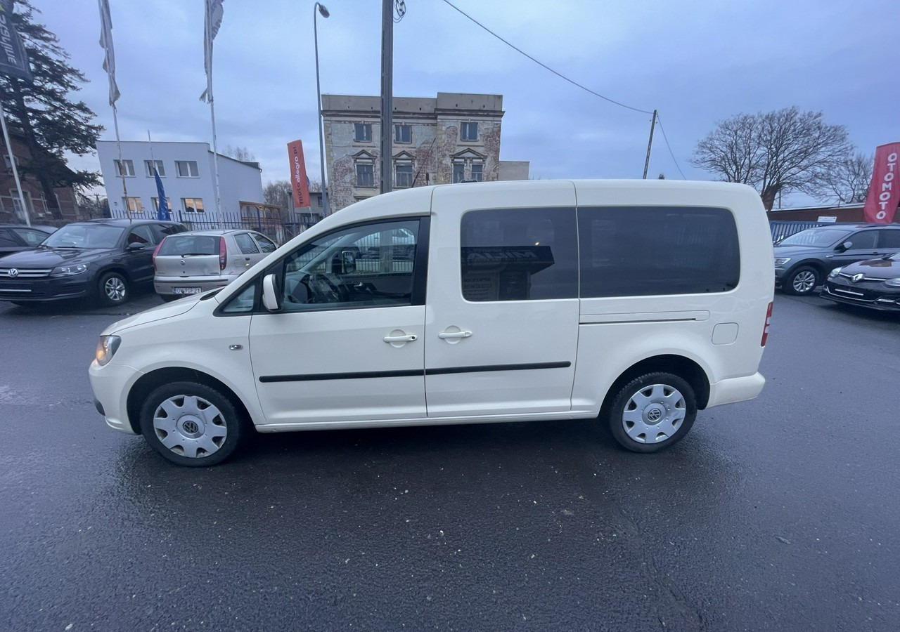 Volkswagen Caddy III Caddy 1.6 TDI dla Niepełnosprawnych inwalida rampa 2015 - Лек автомобил: снимка 5 Volkswagen Caddy III Caddy 1.6 TDI dla Niepełnosprawnych inwalida rampa 2015 - Лек автомобил: снимка 5