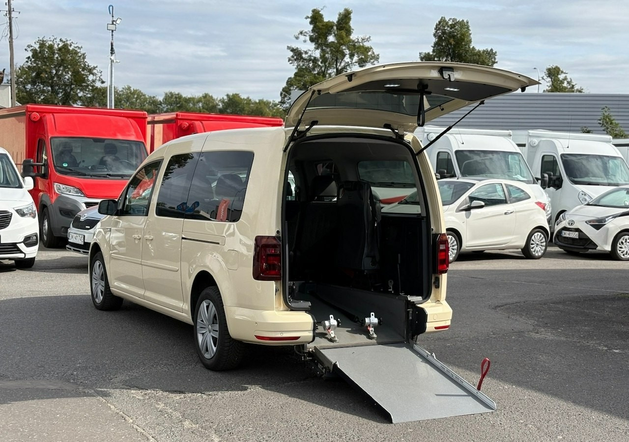 Volkswagen Caddy III Caddy 2.0-150 Niepełnosprawnych inwalida rampa Bogate wyposażeniePFR - Комби: снимка 1 Volkswagen Caddy III Caddy 2.0-150 Niepełnosprawnych inwalida rampa Bogate wyposażeniePFR - Комби: снимка 1