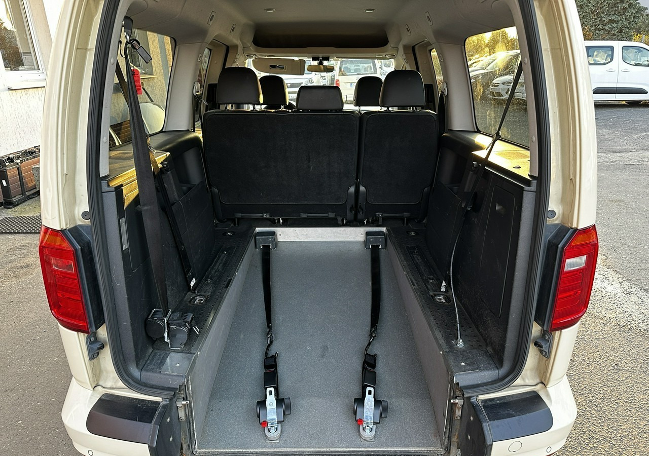Volkswagen Caddy III Caddy 2.0 TDI do przewozu Niepełnosprawnych Inwalida Rampa 2020 Pefr - Лек автомобил: снимка 3 Volkswagen Caddy III Caddy 2.0 TDI do przewozu Niepełnosprawnych Inwalida Rampa 2020 Pefr - Лек автомобил: снимка 3