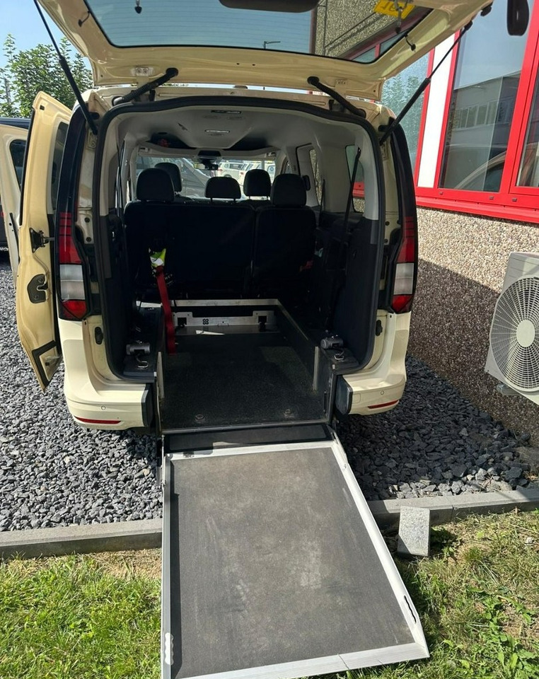 Volkswagen Caddy III Caddy 2.0TDI dla Niepełnosprawnych inwalida rampa Model 2023 PFRON - Комби: снимка 1 Volkswagen Caddy III Caddy 2.0TDI dla Niepełnosprawnych inwalida rampa Model 2023 PFRON - Комби: снимка 1