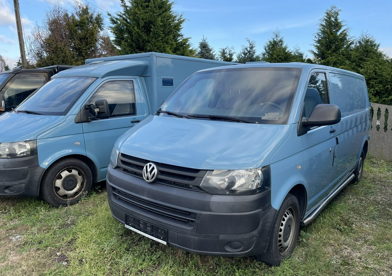 Volkswagen Transporter Trasporter T5 Bankowóz kuloodporny opancerzony 2015 - Инкасаторска кола: снимка 5 Volkswagen Transporter Trasporter T5 Bankowóz kuloodporny opancerzony 2015 - Инкасаторска кола: снимка 5