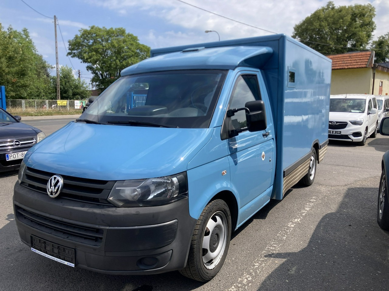 Инкасаторска кола Volkswagen Transporter Trasporter T5 Bankowóz kuloodporny opanceżony Model 2015: снимка 1