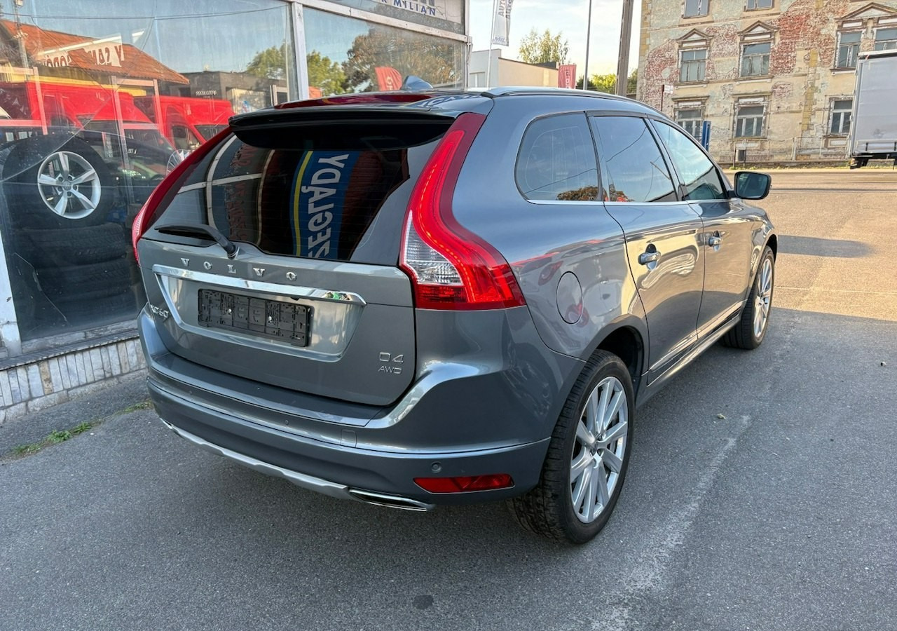 Volvo XC60 I Volvo XC 60 2,4 D4 AWD 190KM Summum Navi Panorama Skóry Kamera 2017 - Джип: снимка 3 Volvo XC60 I Volvo XC 60 2,4 D4 AWD 190KM Summum Navi Panorama Skóry Kamera 2017 - Джип: снимка 3