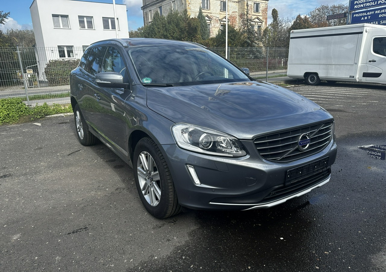 Volvo XC60 I Volvo XC 60 D4AWD Bogate wyposażenie 2017 - Джип: снимка 1 Volvo XC60 I Volvo XC 60 D4AWD Bogate wyposażenie 2017 - Джип: снимка 1