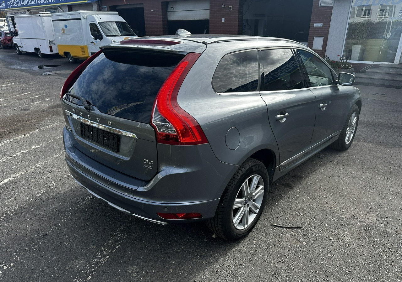 Volvo XC60 I Volvo XC 60 D4AWD Bogate wyposażenie 2017 - Джип: снимка 3 Volvo XC60 I Volvo XC 60 D4AWD Bogate wyposażenie 2017 - Джип: снимка 3