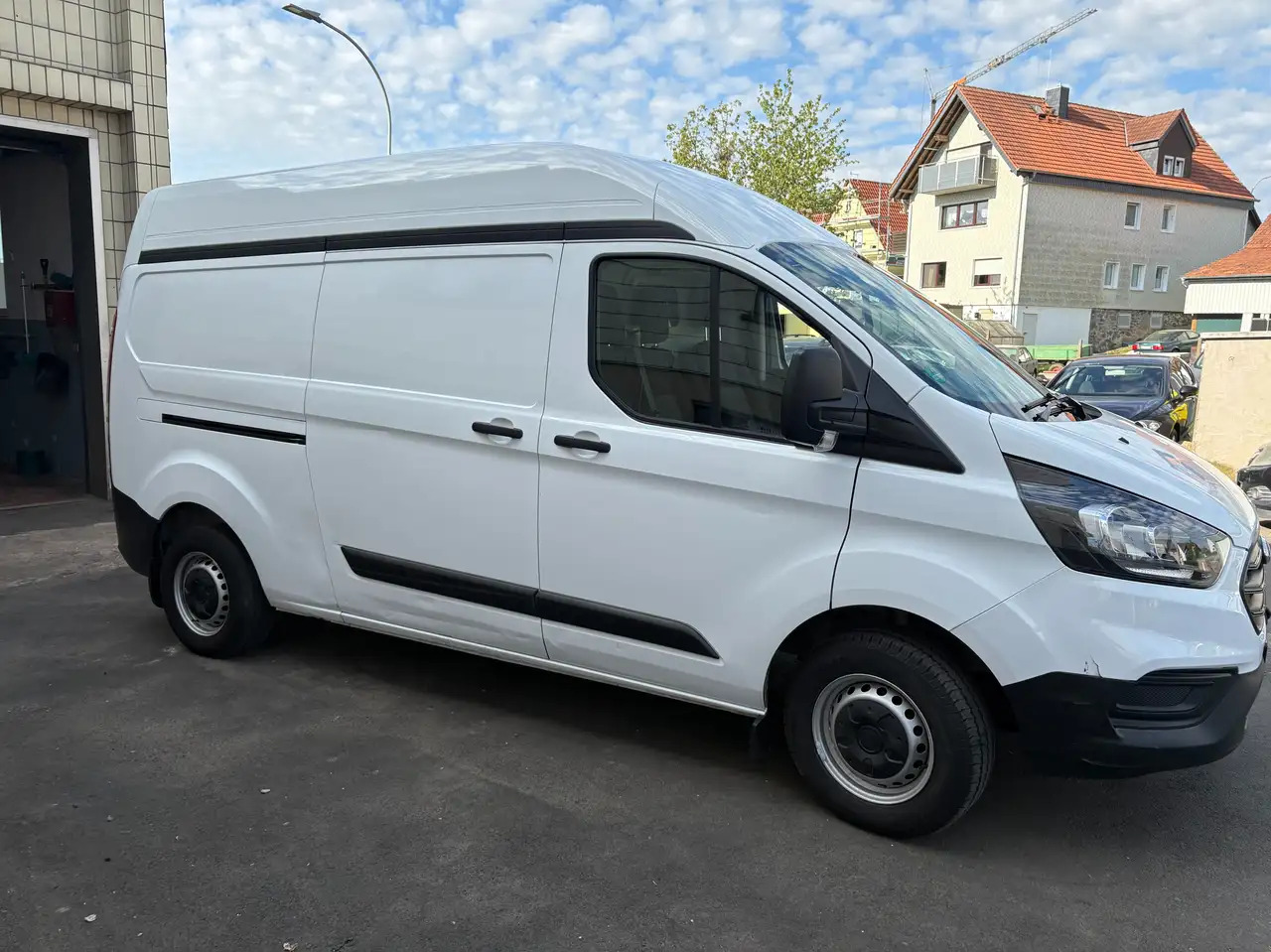 Ford Transit Custom 300 L2 H2 Motorschaden - Товарен бус: снимка 3 Ford Transit Custom 300 L2 H2 Motorschaden - Товарен бус: снимка 3