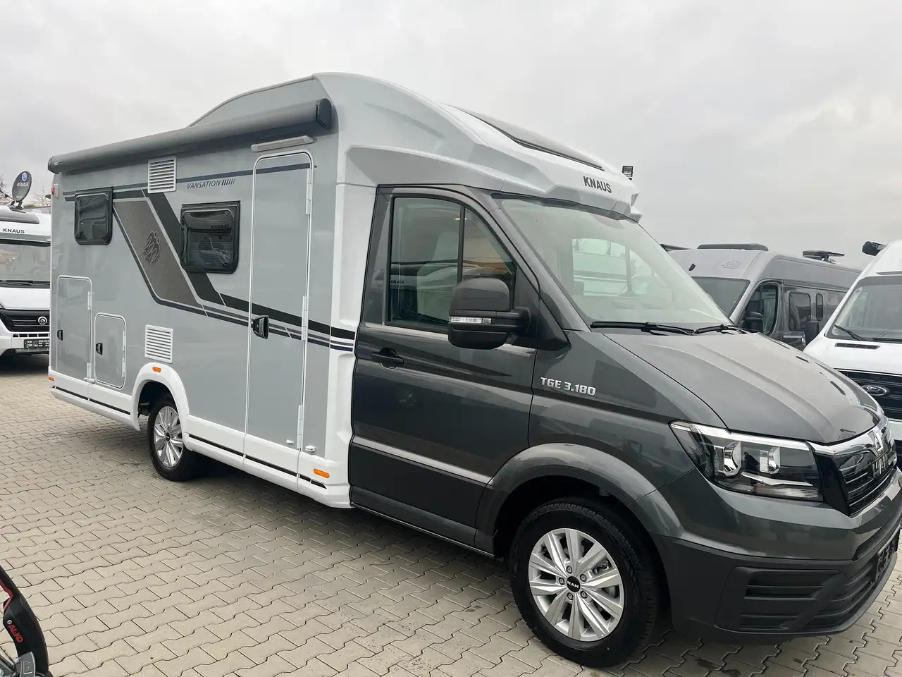 Knaus VAN WAVE 640 MEG VANSATION - Полуинтегриран кемпер: снимка 2 Knaus VAN WAVE 640 MEG VANSATION - Полуинтегриран кемпер: снимка 2
