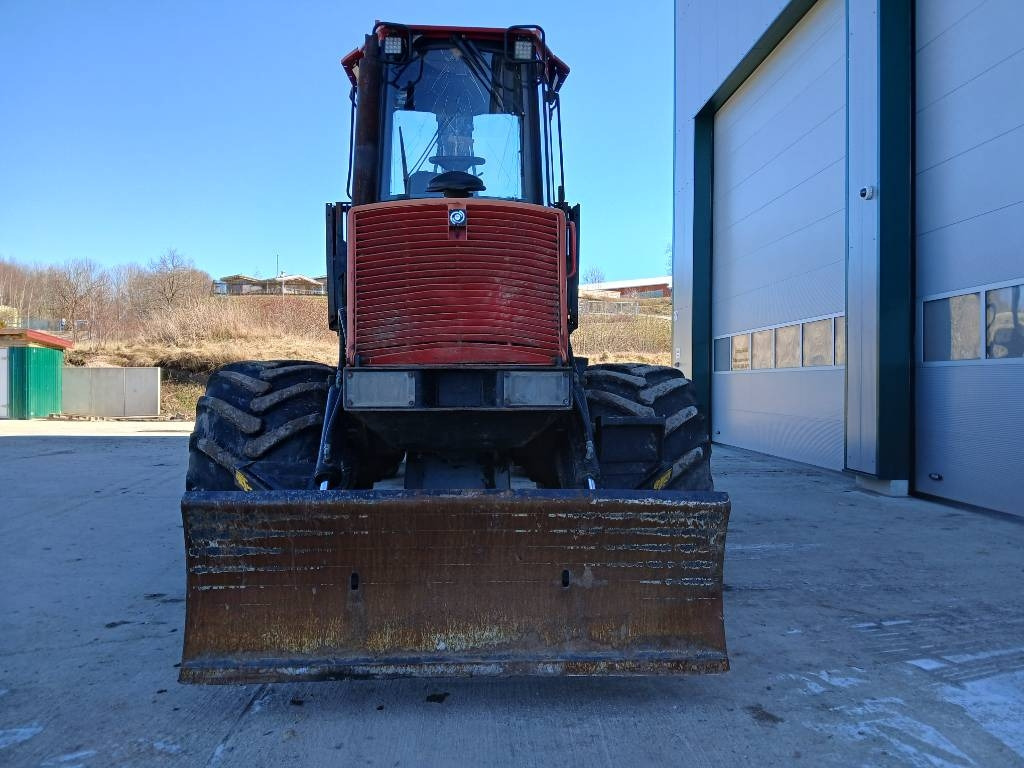 Komatsu 840.3 - Форвардер: снимка 3 Komatsu 840.3 - Форвардер: снимка 3