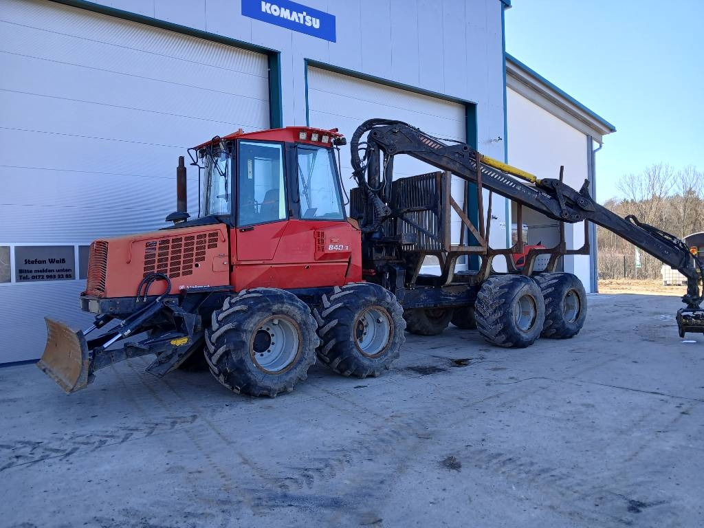 Komatsu 840.3 - Форвардер: снимка 4 Komatsu 840.3 - Форвардер: снимка 4