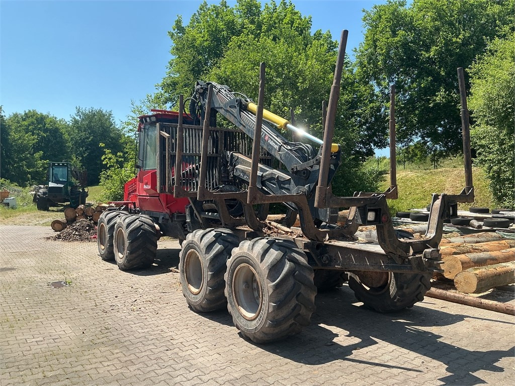 Komatsu 840 TX - Форвардер: снимка 2 Komatsu 840 TX - Форвардер: снимка 2