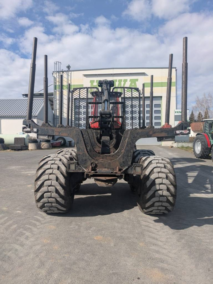 Komatsu 855.2 - Форвардер: снимка 4 Komatsu 855.2 - Форвардер: снимка 4