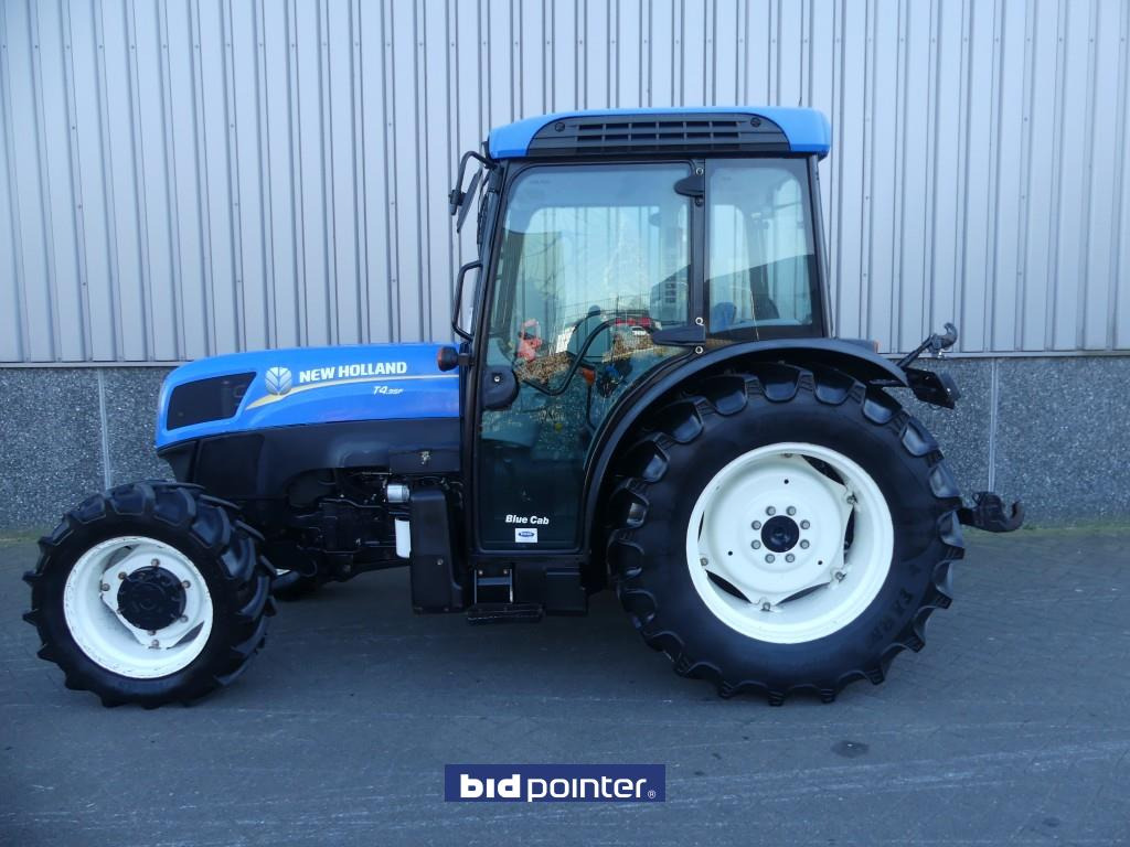 2012 New Holland T4.95F - Трактор: снимка 2 2012 New Holland T4.95F - Трактор: снимка 2